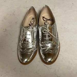 Sam Edelman silver oxfords 7.5
